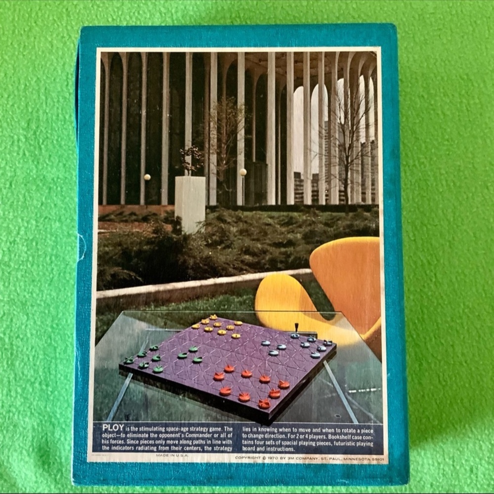 PLOY 1970 3M Strategy Game - Picture 2 of 7